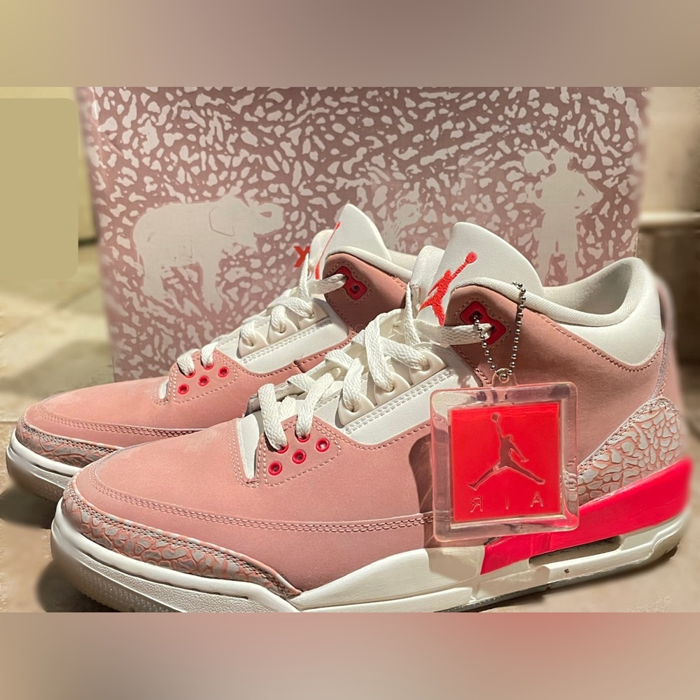 Air Jordan 3 Women’s “Rust Pink” Size 12